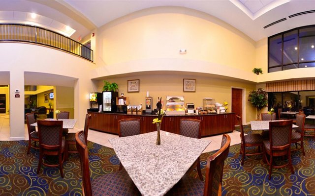 Best Western Yadkin Valley Inn & Suites