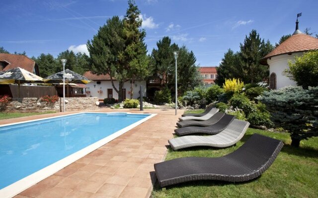 Hotel Celnice