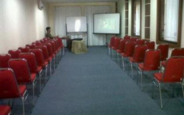 Hotel Grand Sumatera