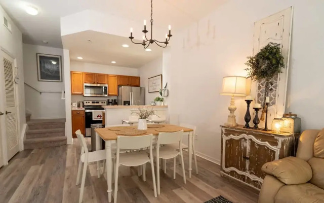 Apartment Minutes From Disney