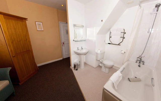 Whitsand Bay Hotel