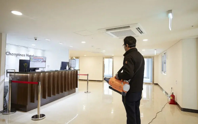 Sokcho Chonpines Beach Hotel