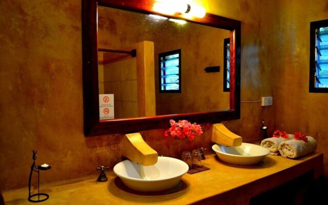 Afrika Pearl & Spa