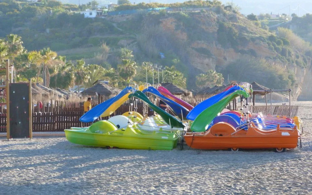 Tahiti Nerja Bluewater