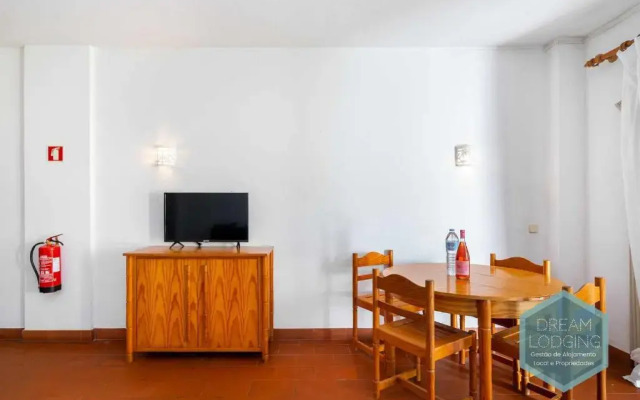 Green 104 - Dream Lodging