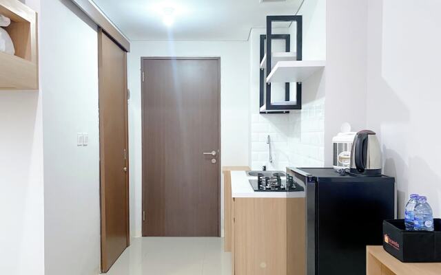 Restful And Well Designed Studio Transpark Juanda Bekasi Timur Apartment