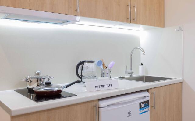 Санди на улице Лётчика Грицевца