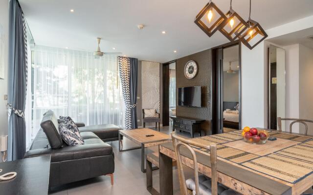 Karon Sea View Beach Apartment