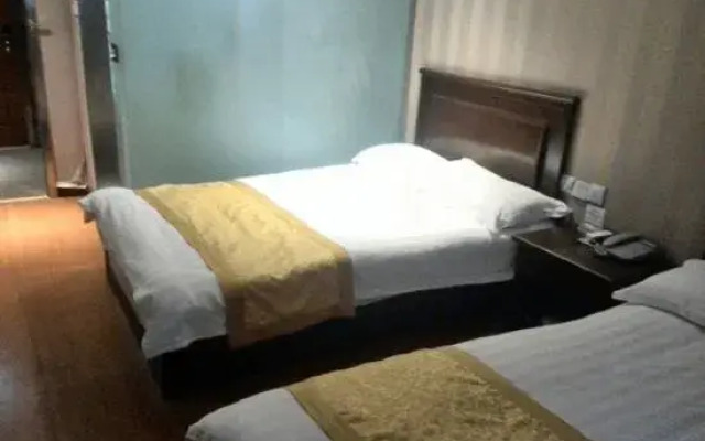 Shanghai Yatai Holiday Hotel (Yushu Road)