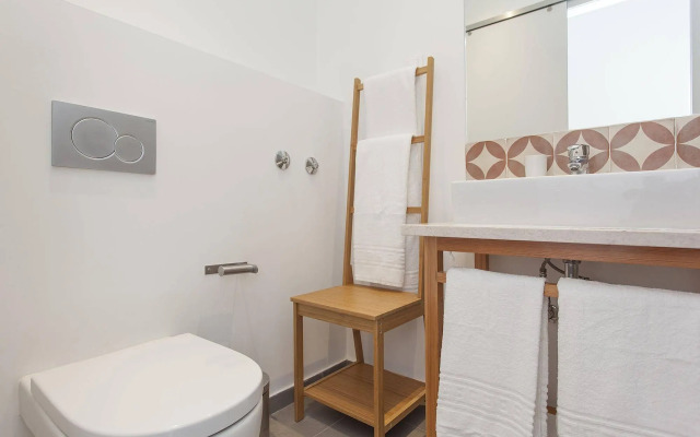 Lisbon Old Town Guest House