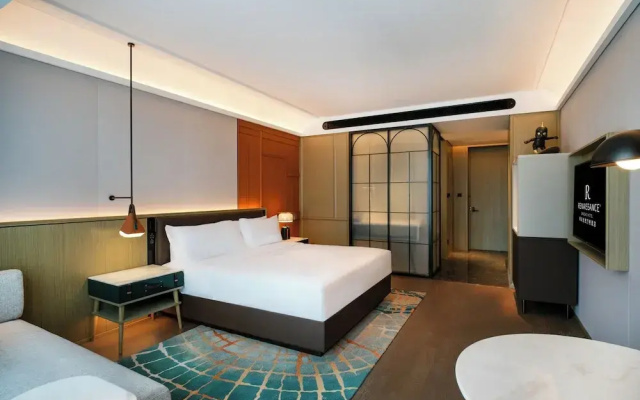 Renaissance Qingdao Hotel
