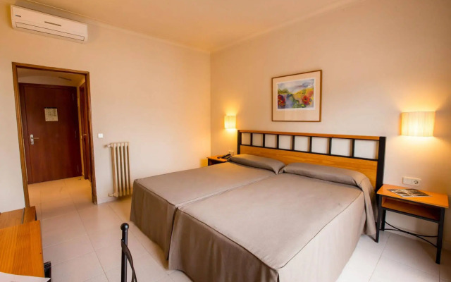 Hotel Hostalillo by Escampa Hotels