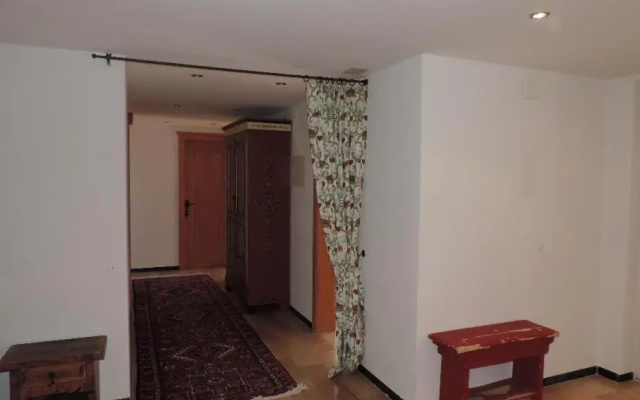 Canossa (716 Be) – Guest Rooms – Vaz-Obervaz