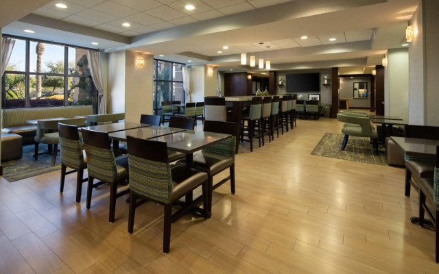 Hampton Inn Visalia