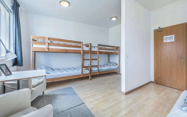 Stoð Guesthouse and apartments