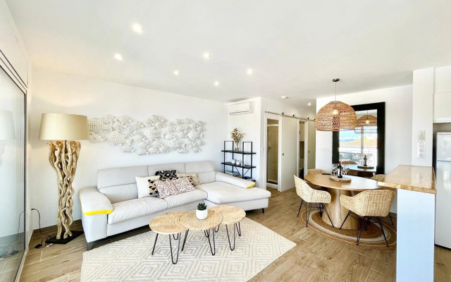 Las Olas 2B Roses - Barneda Premium