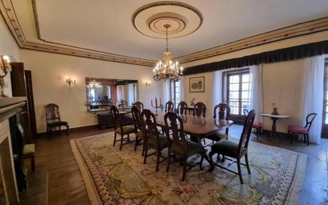 Palacete Salas 18A01