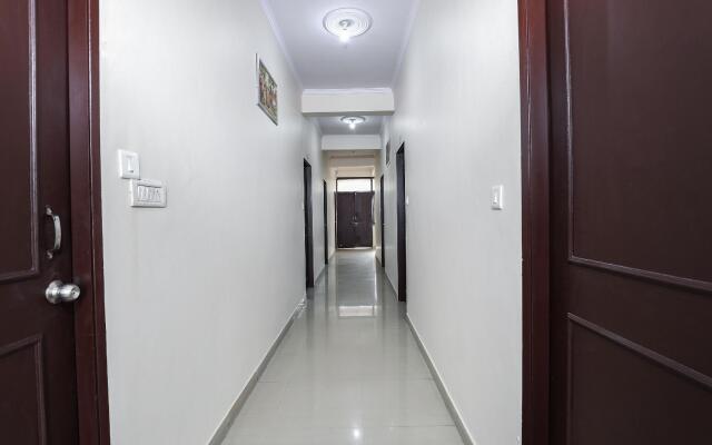 OYO 14911 New Airport Residency