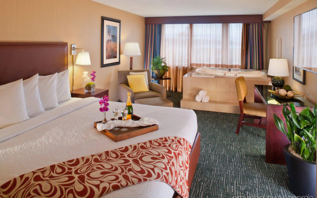 Silver Cloud Hotel - Seattle Stadium