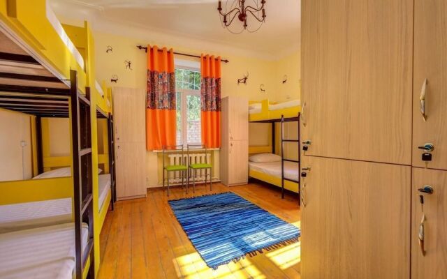 Hostel Frunze