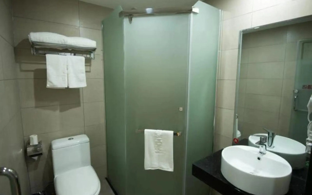 City 118 Hotel Chongyang Caifu Plaza