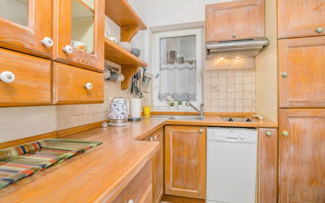 Amazing Home in Cizici With Wifi and 1 Bedrooms