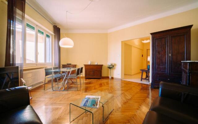 Elegant Apartment in the Center