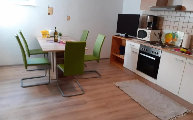 Souterrain Apartment Laatzen