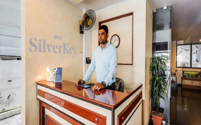 SilverKey Executive Stays 45762 Accadia Residency