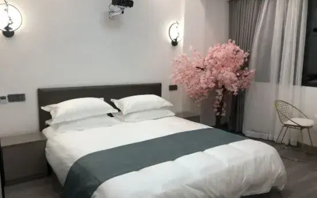 Baizhang Yijia Homestay