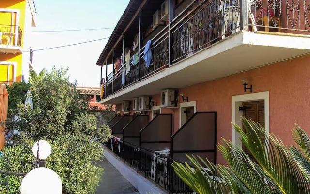 Marilena Apartments & Studios
