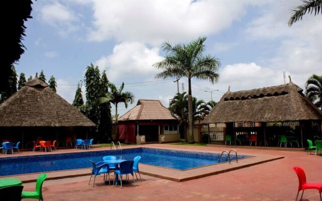 Villa Park Hotels