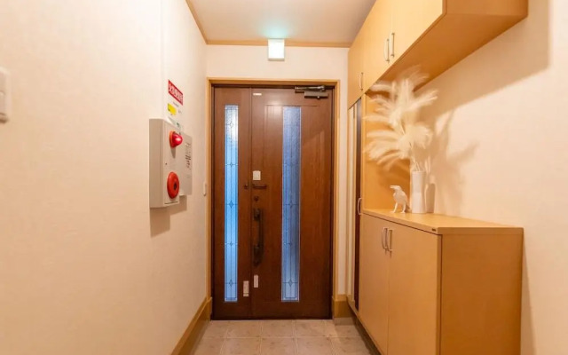 Ten-Cha House - Self-Check In Only