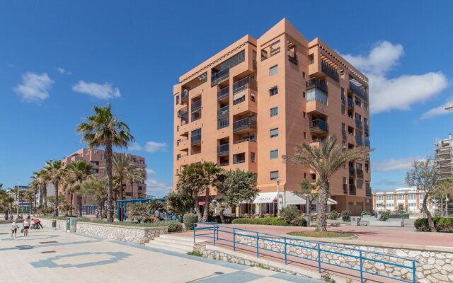 Seafront Malaga Central Apartment