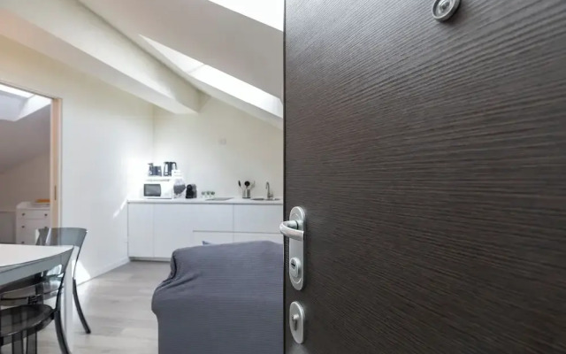notaMi - Bright Attic M4 - 2 Bedrooms