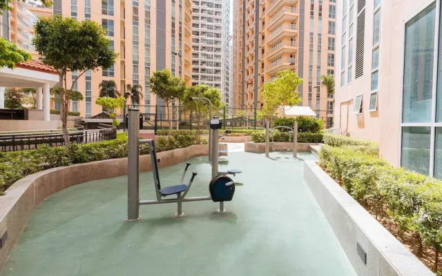 Reddoorz Premium @ Venice Luxury Bgc 2