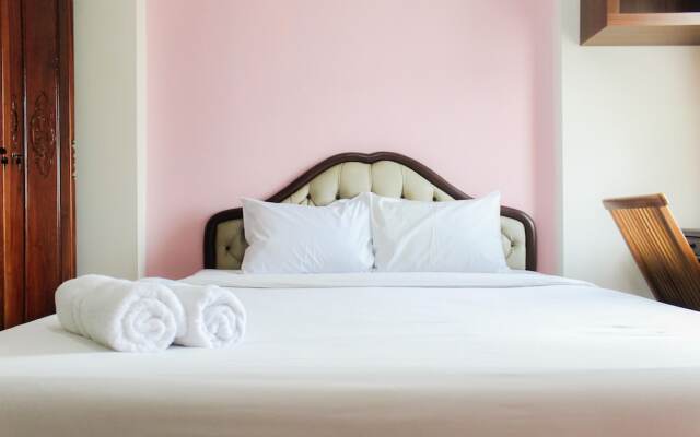 Homey and Cozy Living Studio at Margonda Residence 2 Apartment