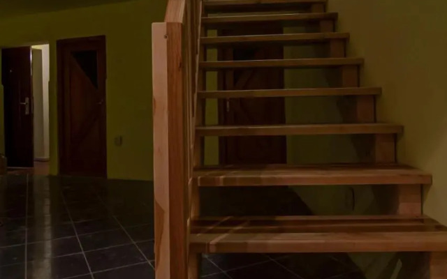 Seven House