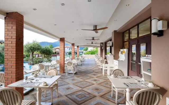 Alexandra Golden Boutique Hotel