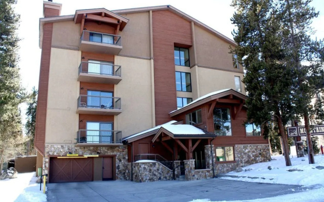 Mountainwood Condominium 103 - 2 BR