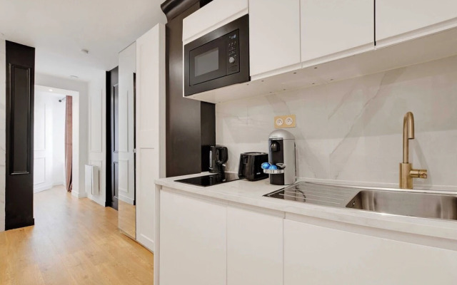 Comfortable Studio - 1br/4p - Republique