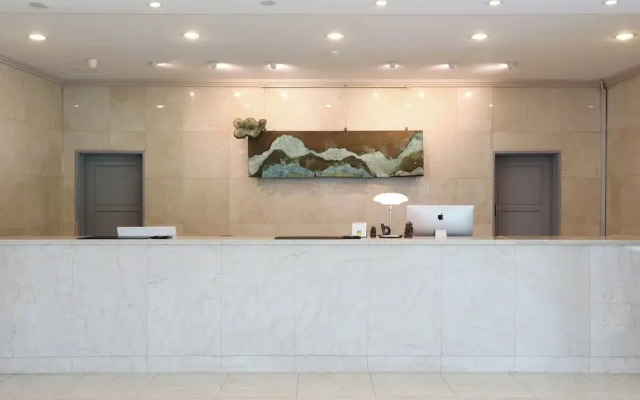 Bloom Hotel