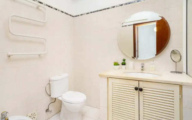 Damasceno Large Apartment