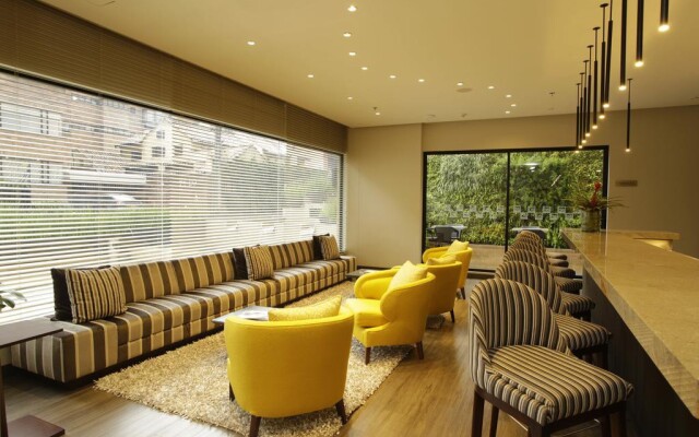 Bs Rosales Hotel And Suites