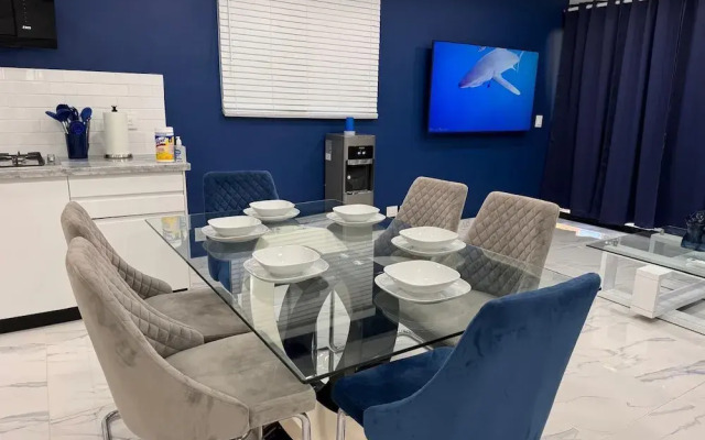 Velvet Sky Residence