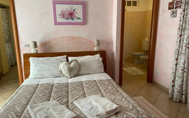 Hotel Diffuso Il Portichetto Vezio Perledo