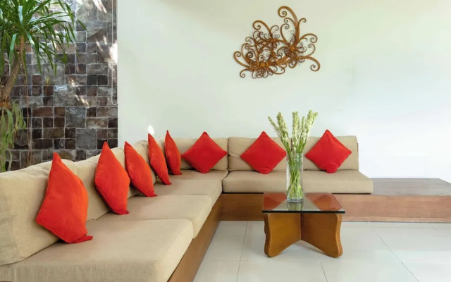 Stunning 2 Br Pool Villa With Rooftop In Seminyak