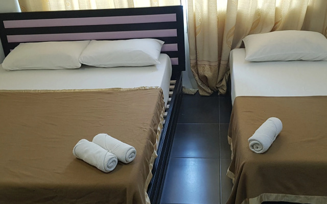 OYO 90035 Star Hotel