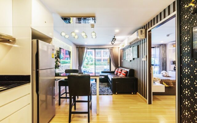 Bluroc Hua Hin by FavStay