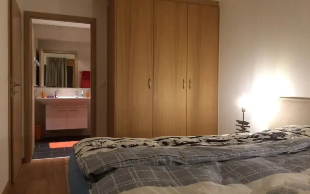 Lovely Apartment With Mountain Views